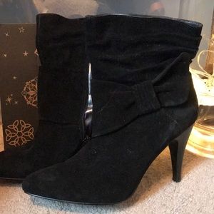 Nine West suede booties
